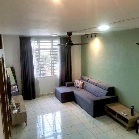 Putatan Platinum Apartment With Pool كوتا كينابالو المظهر الخارجي الصورة