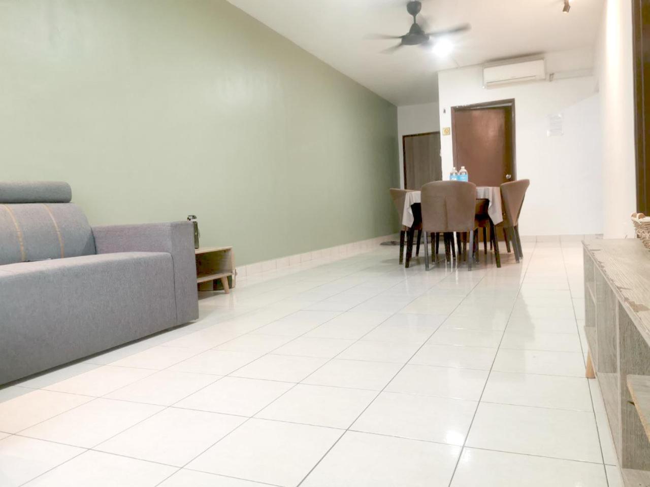 Putatan Platinum Apartment With Pool كوتا كينابالو المظهر الخارجي الصورة